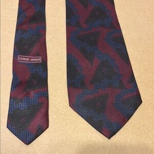 Giorgio Armani Red and Blue Patterned 100% Silk Tie 58” X 3.5”